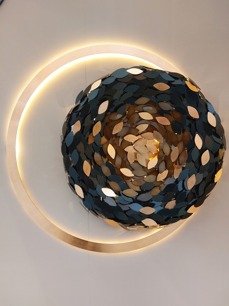 Saturne Light Sculpture