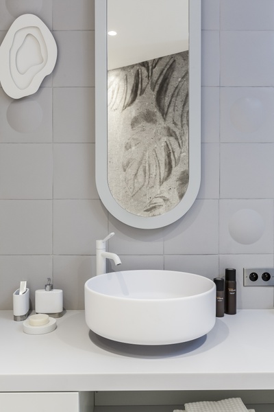 Narcissus Wall Sconce