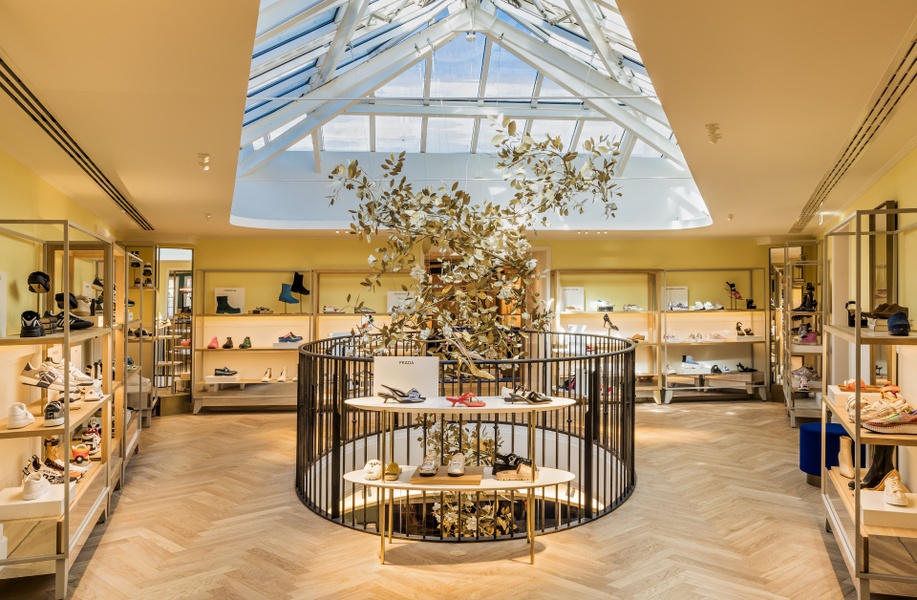 Spiral under a glass roof  Printemps Deauville 