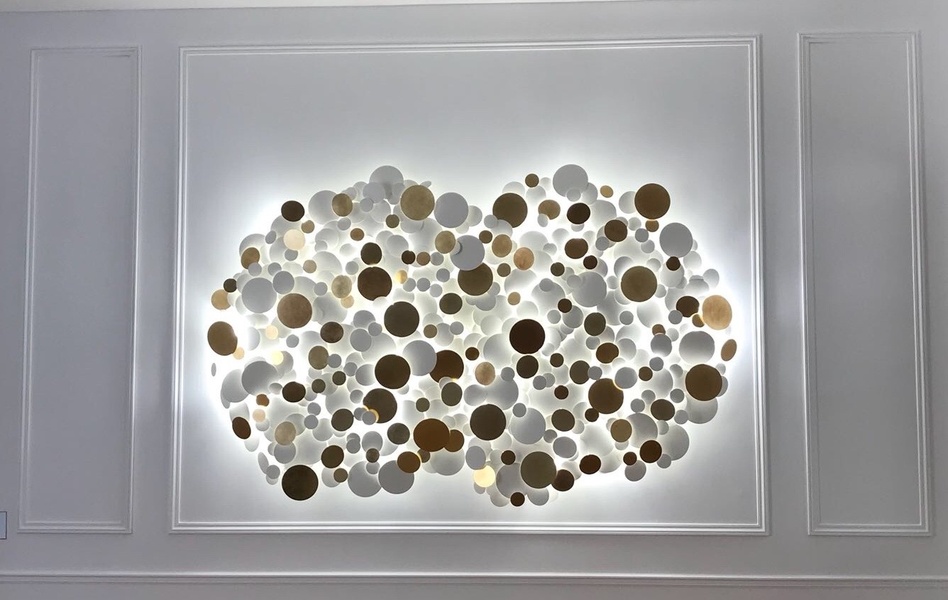 Illuminated wall sculpture Pastilles
