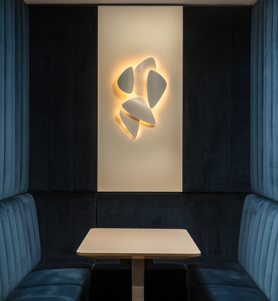 TAMISE wall light